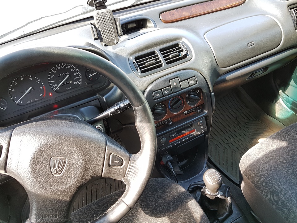 Фото в бортжурнале Rover 200 Mk3
