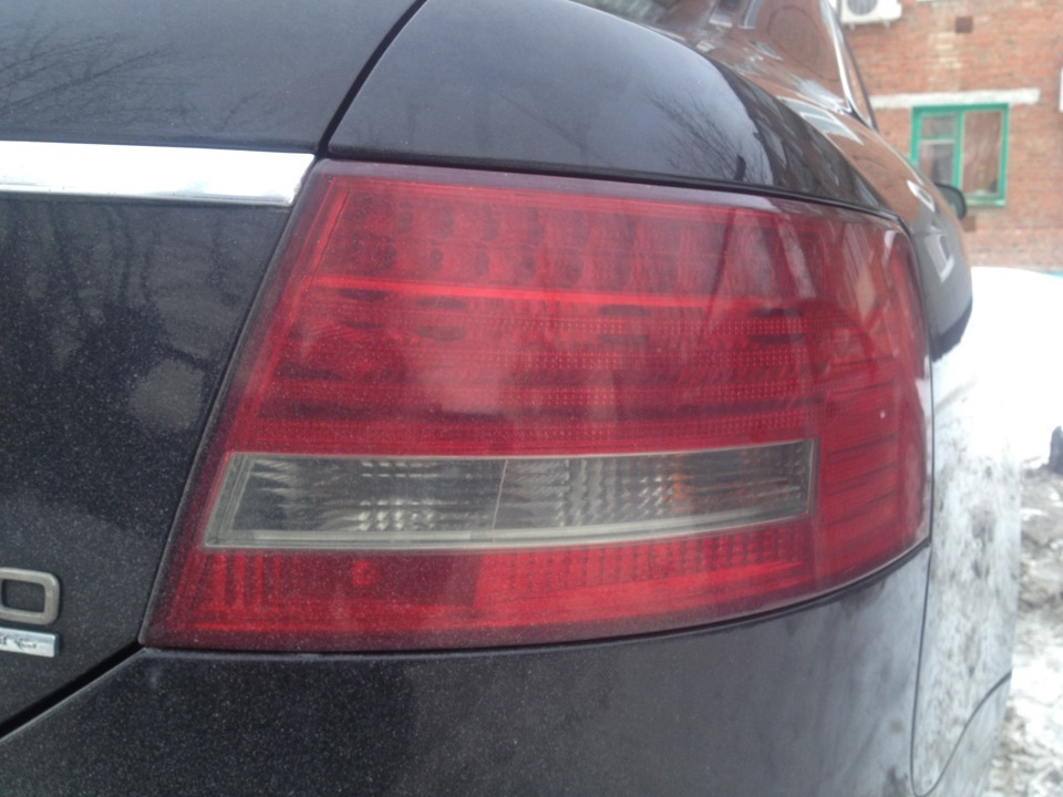 Правый фонарь — Audi A6 (C6)