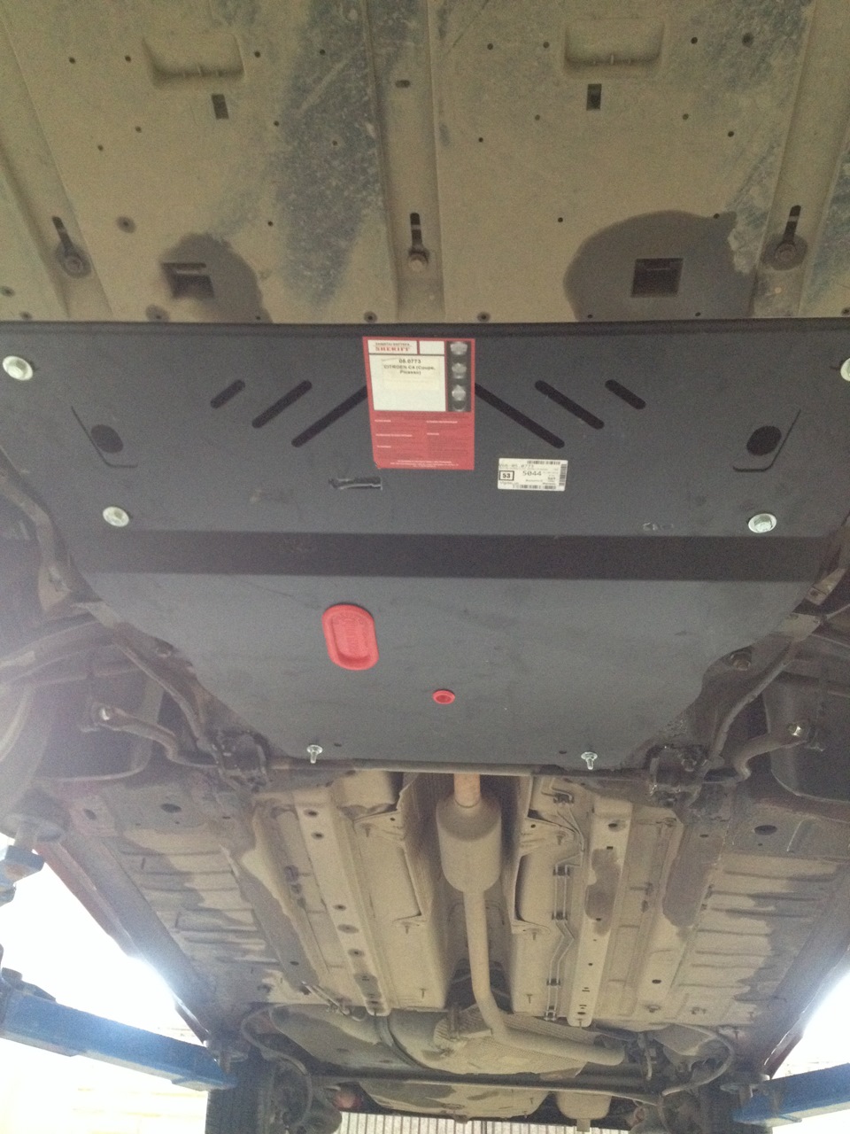 Фото в бортжурнале Citroen C4 (1G)