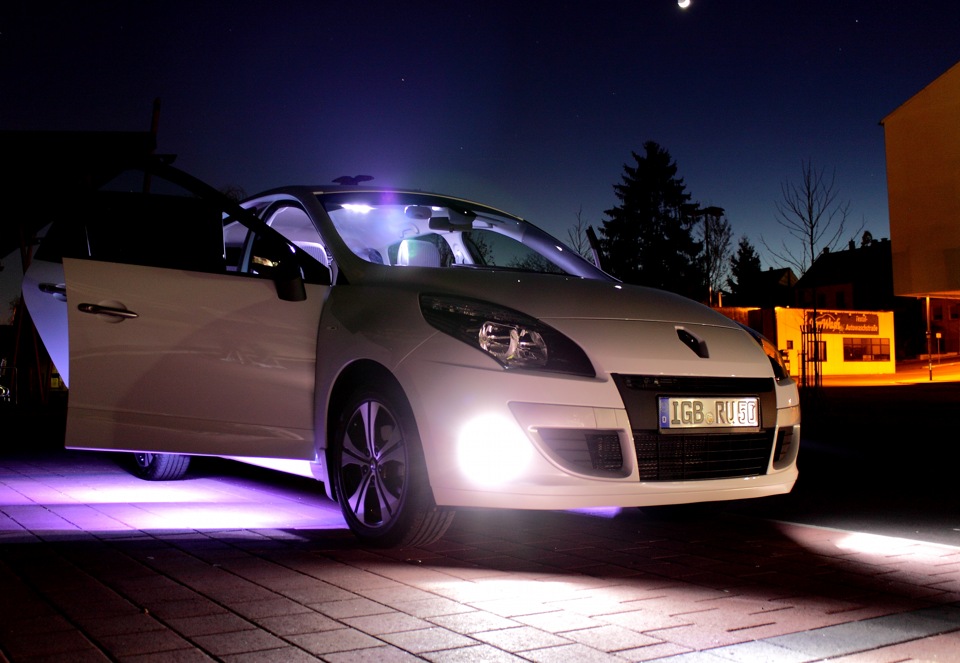 Фото в бортжурнале Renault Scenic III