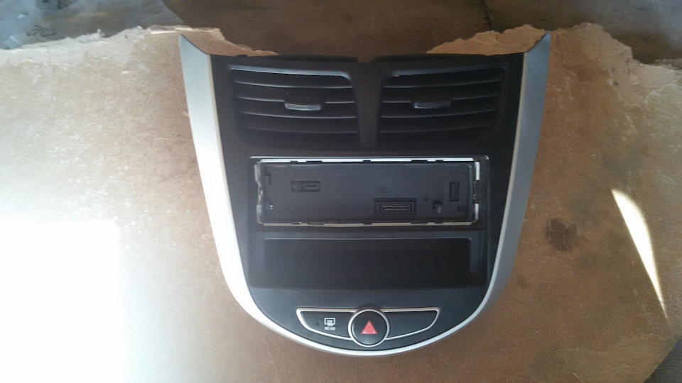 Фото в бортжурнале Hyundai Solaris (1G)