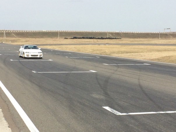 Фото в бортжурнале Nissan Skyline (R33 Series 2)
