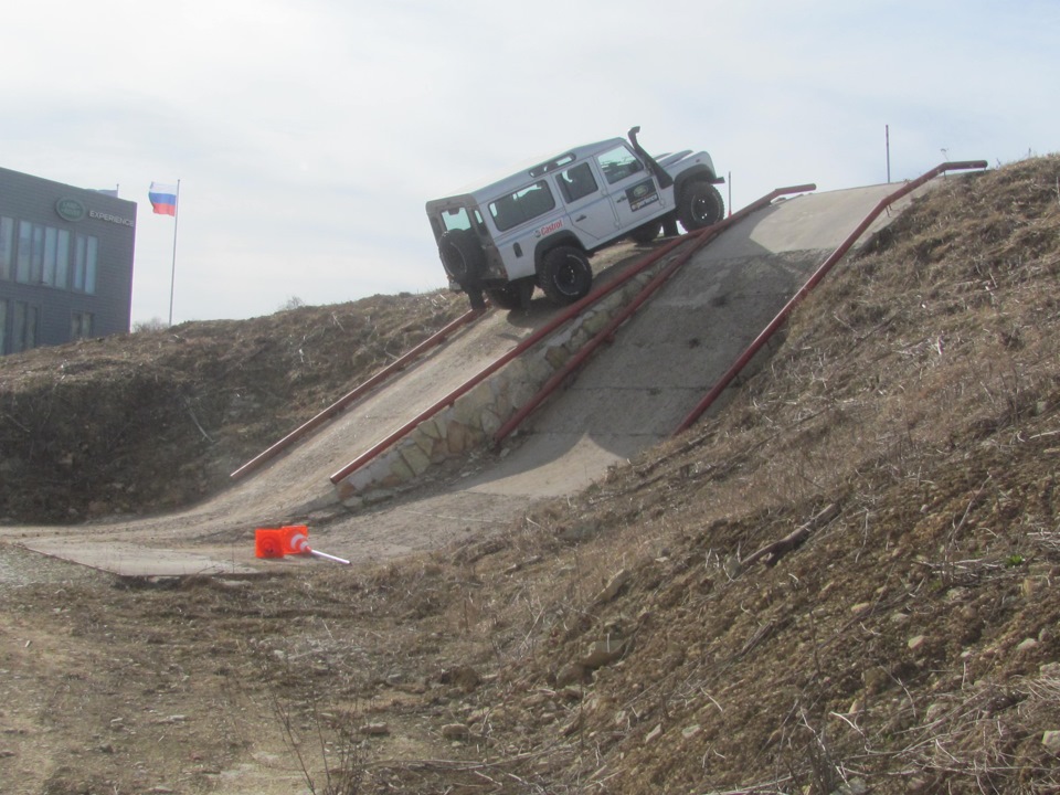 Фото в бортжурнале Land Rover Freelander 2 (L359)
