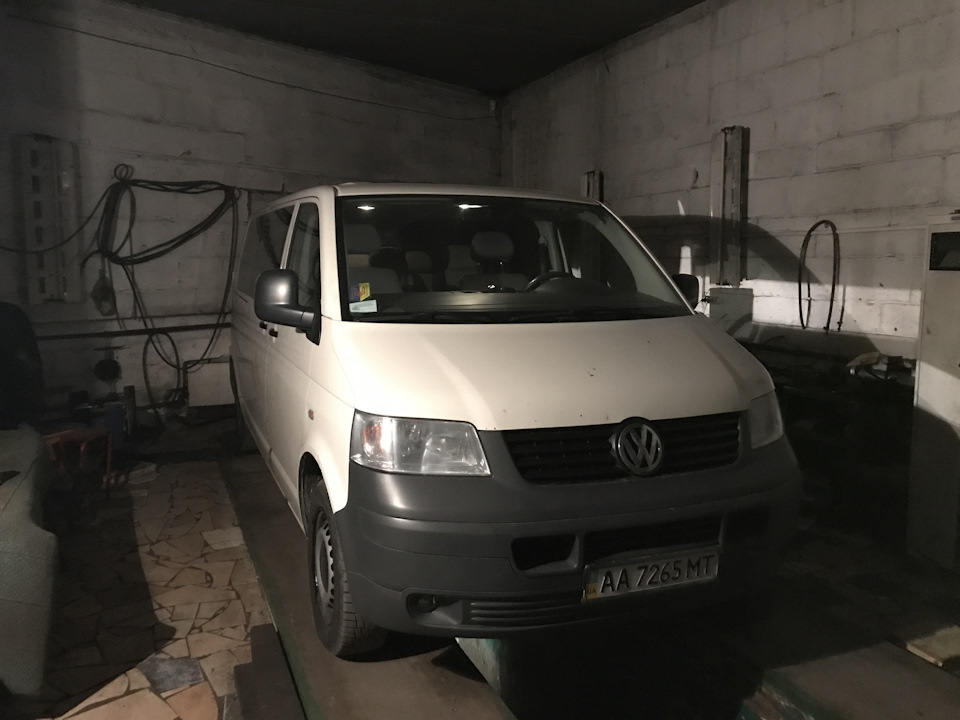 Фото в бортжурнале Volkswagen Transporter T5