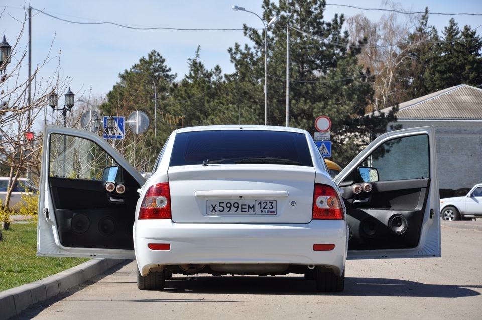 Фото в бортжурнале Lada Приора хэтчбек