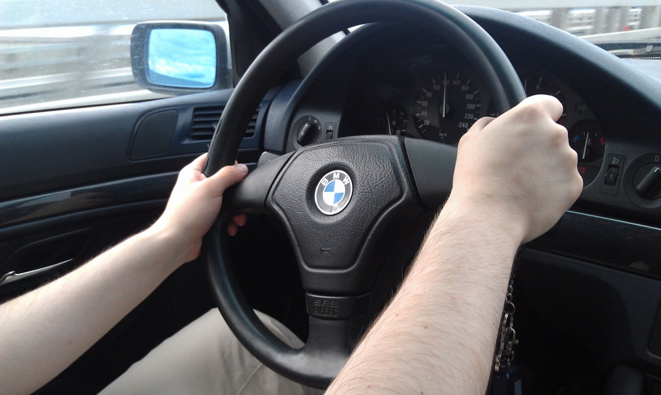 Старые — BMW 5 series (E39)