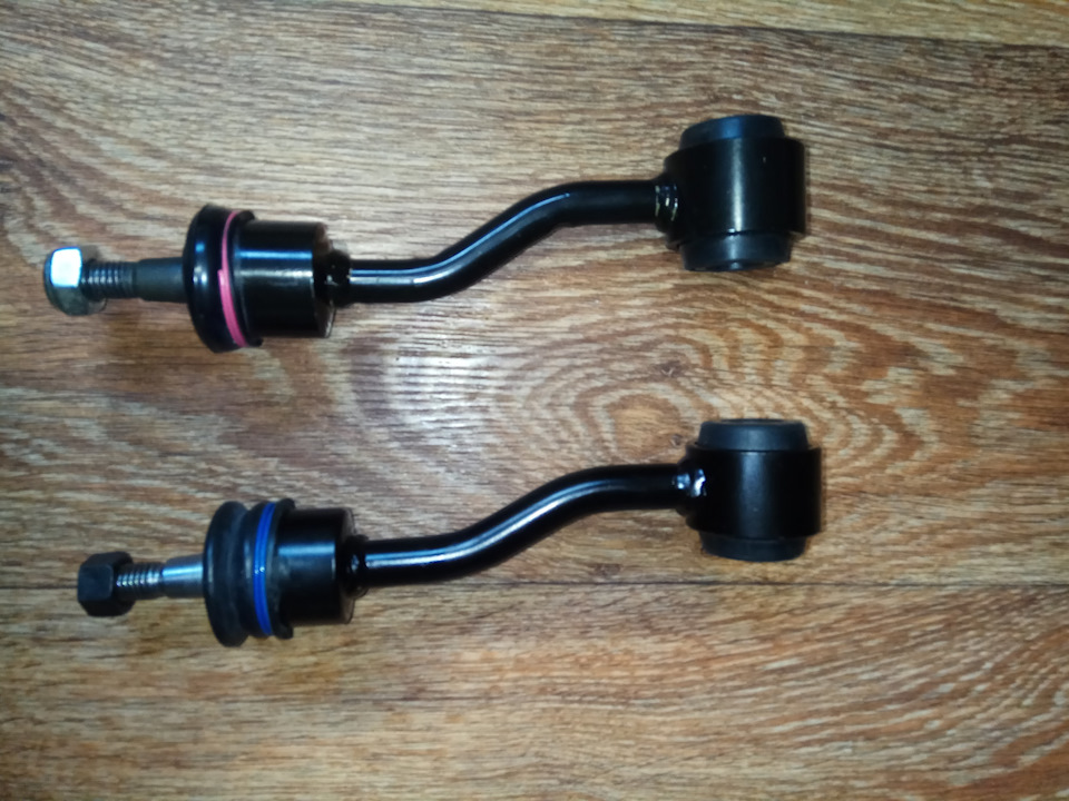 Были куплены стойки JapanParts. Оказались разные немного. — Jeep Grand Cherokee (ZJ)