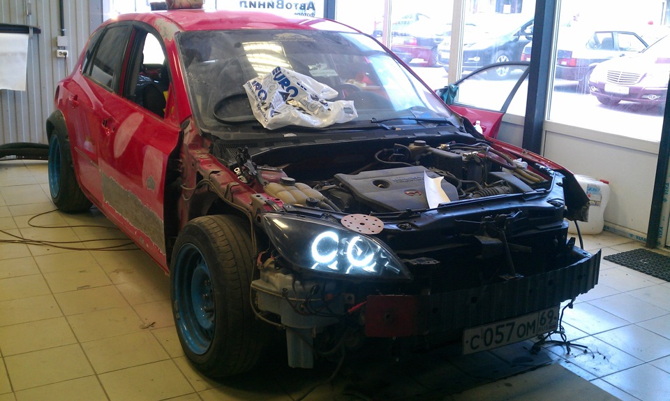 Фото в бортжурнале Mazda 3 (1G) BK