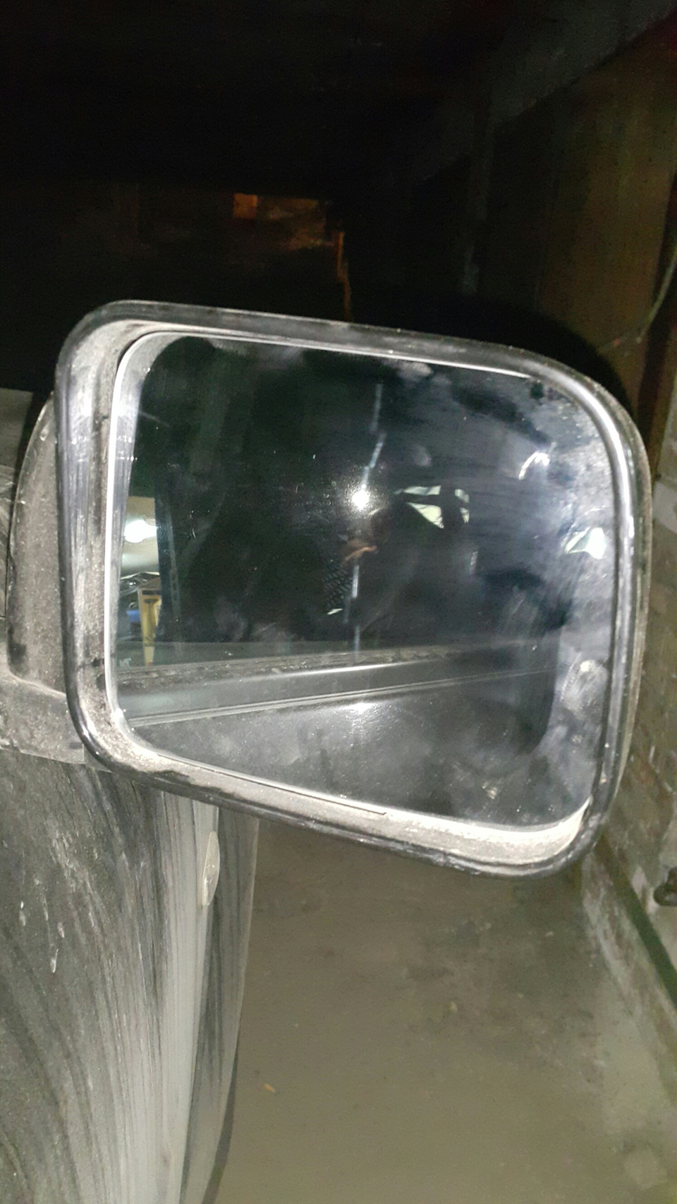 Фото в бортжурнале Nissan Patrol GR II (Y61)