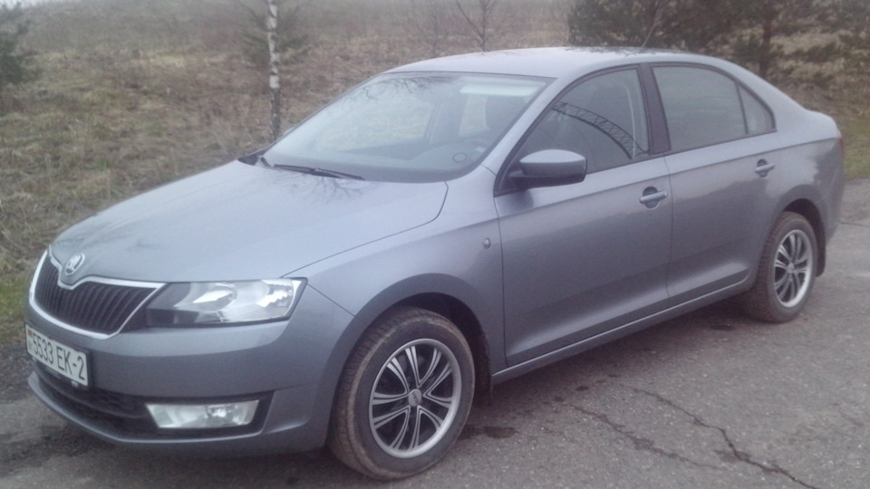 Skoda Rapid с амбициями и в платине