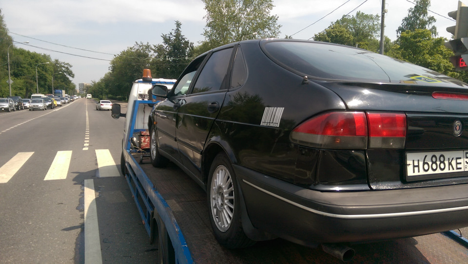 эвакуация — Saab 900 (2G)
