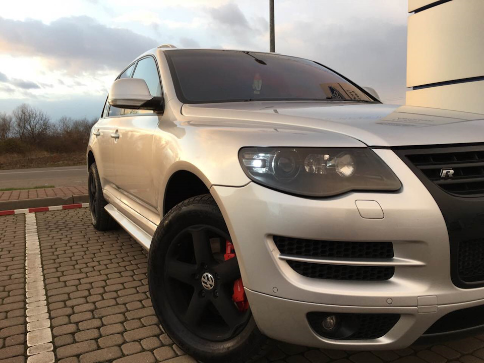 Фото в бортжурнале Volkswagen Touareg (1G)