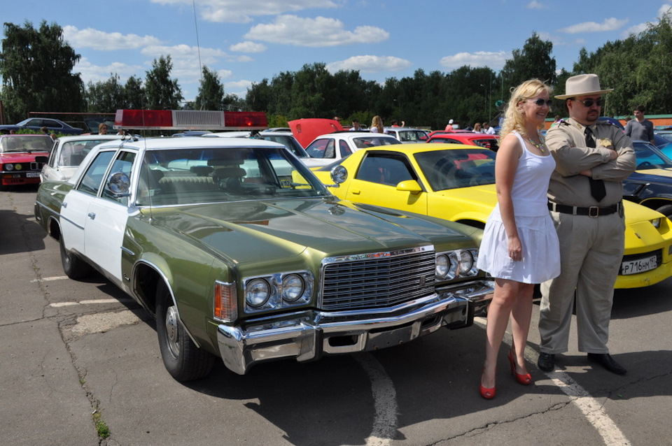 Фото в бортжурнале BMW 7 series (E23)