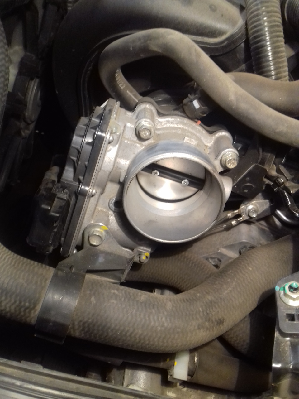 5 болтиков 4-на 8 и 1-на 10 — Mazda CX-5 (1G)