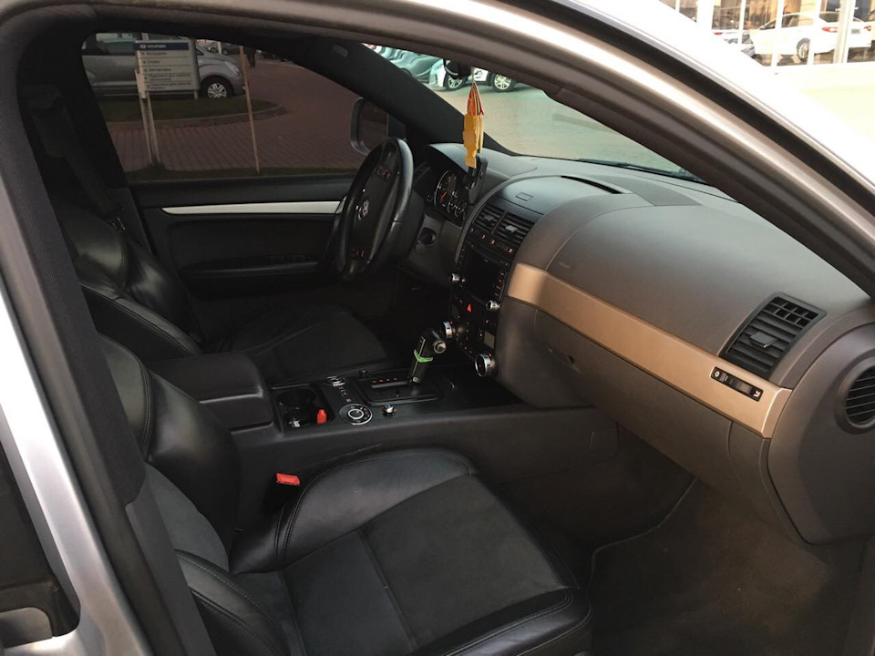 Фото в бортжурнале Volkswagen Touareg (1G)