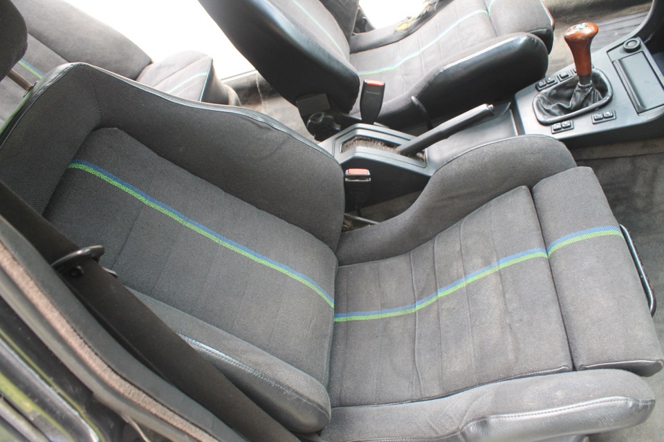 Фото в бортжурнале BMW 5 series (E28)