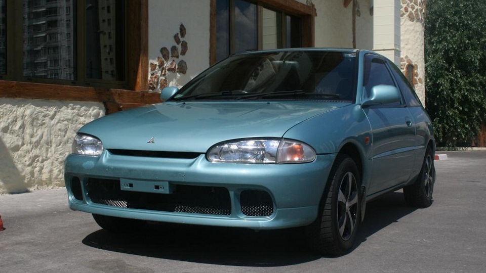 Mitsubishi Mirage IV