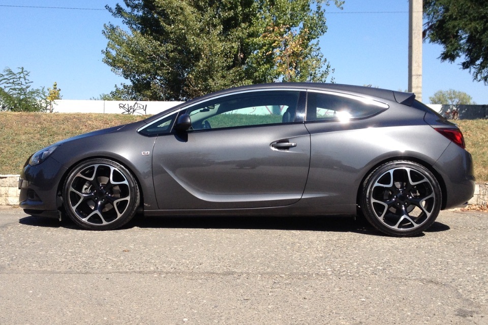 Фото в бортжурнале Opel Astra J GTC