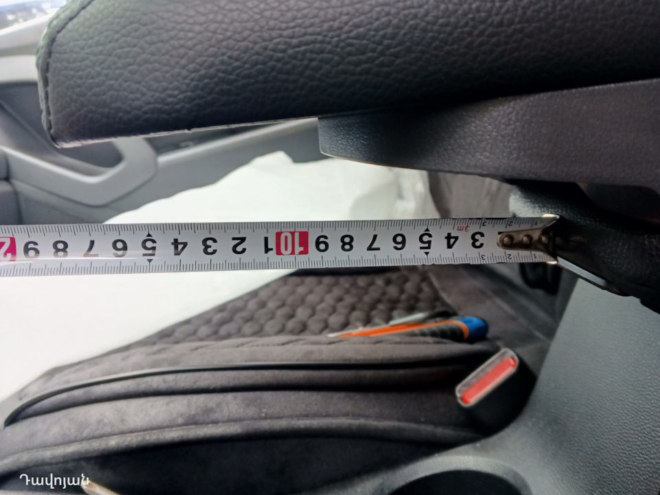 Photo from the logbook Hyundai Creta (1G). Found on photo: Q0345, 9101Z3
