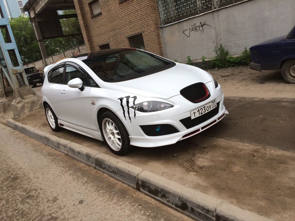 Фото в бортжурнале SEAT Leon (Mk II)