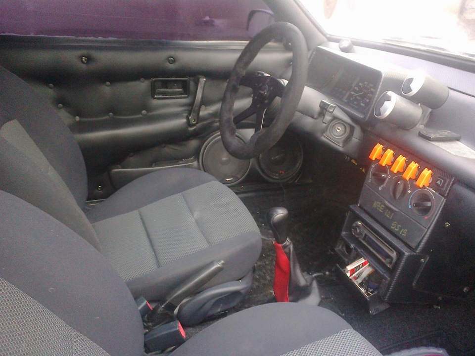 Фото в бортжурнале Lada 21081. Запчасти на фото: 12138N