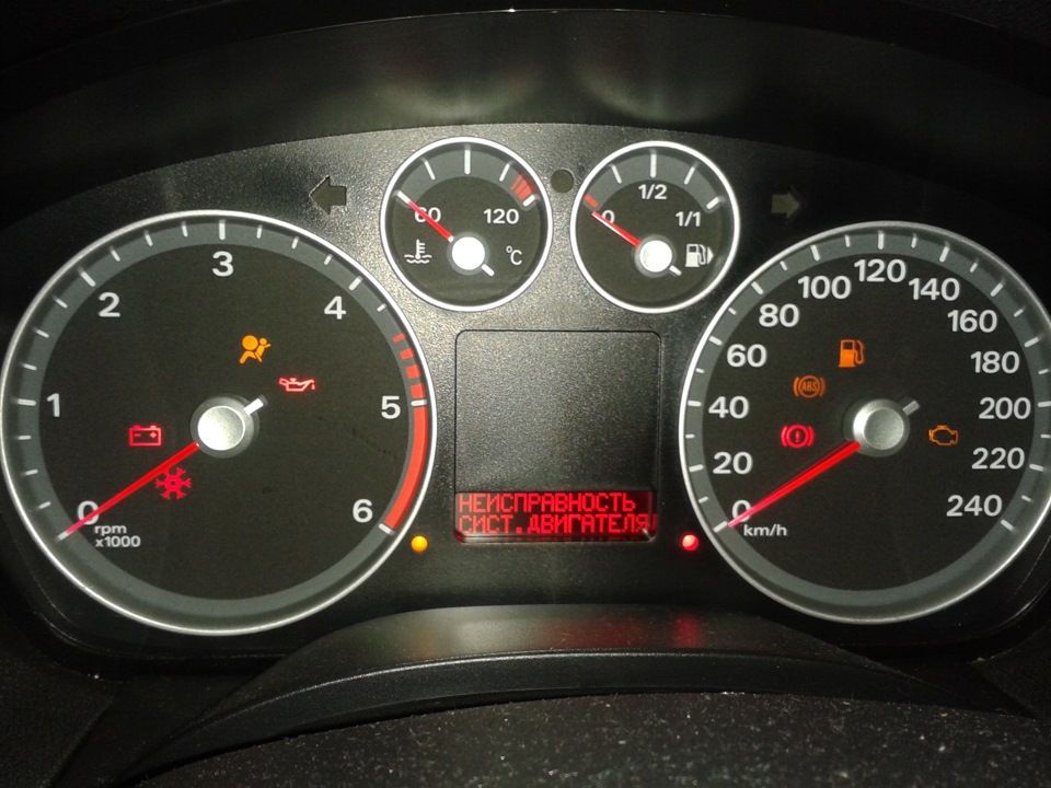 Фото в бортжурнале Ford Focus Hatchback II