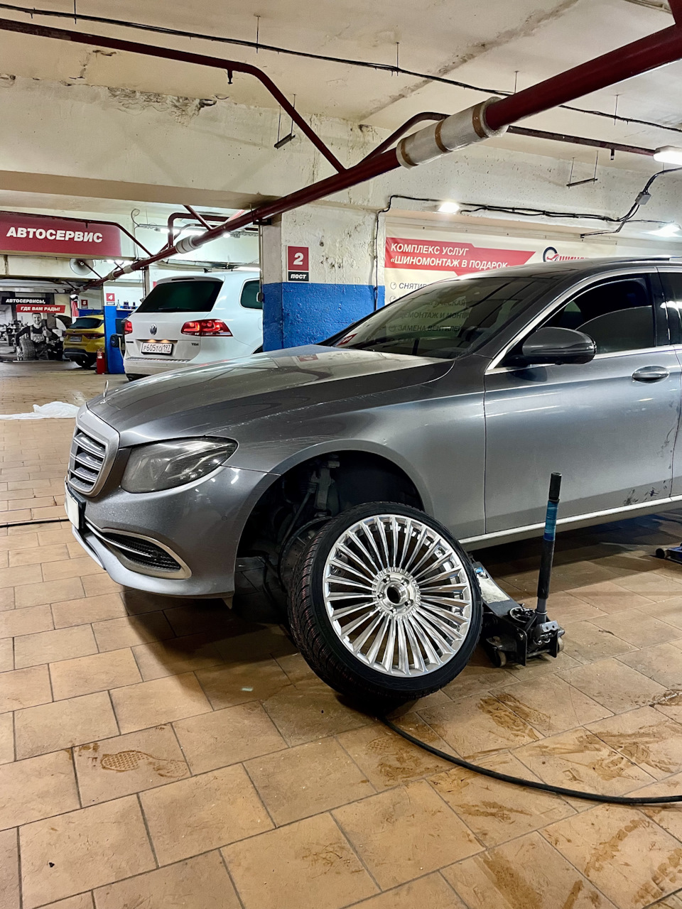Фото в бортжурнале Mercedes-Benz E-Class (W213)