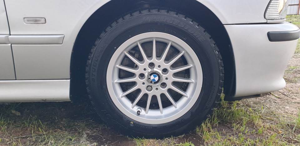 Фото в бортжурнале BMW 5 series (E39)