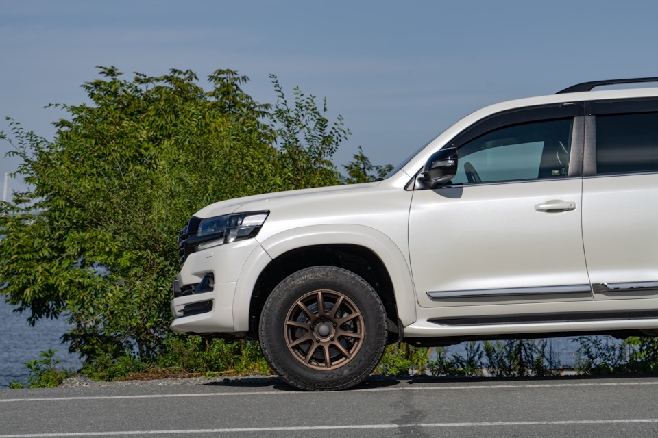 Фото в бортжурнале Toyota Land Cruiser 200