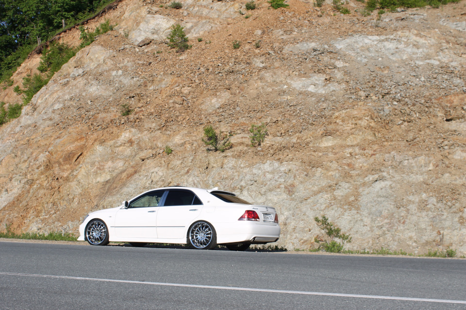 Фото в бортжурнале Toyota Crown (S180)