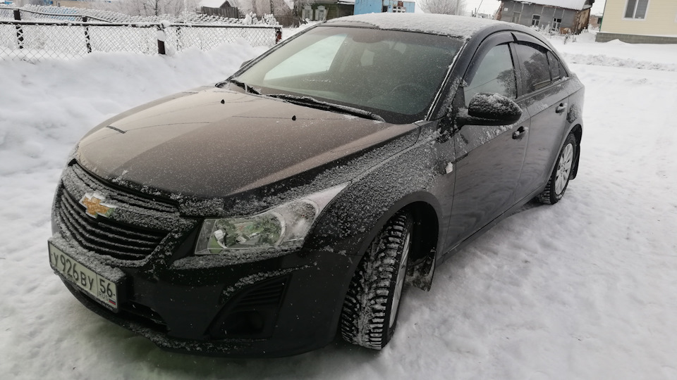 Chevrolet Cruze Black Metallic