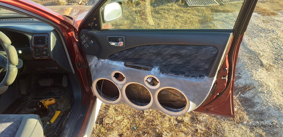 Фото в бортжурнале Toyota Carina (7G)