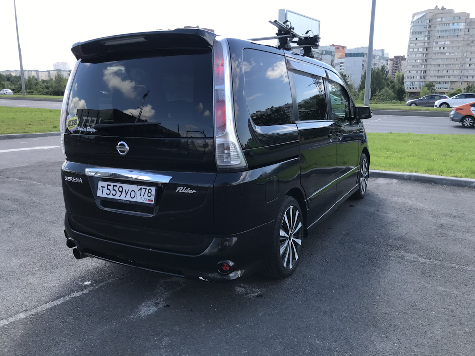 Фото в бортжурнале Nissan Serena Mk III (C25)