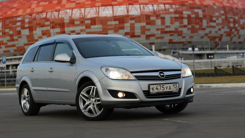 Opel Astra космосарай
