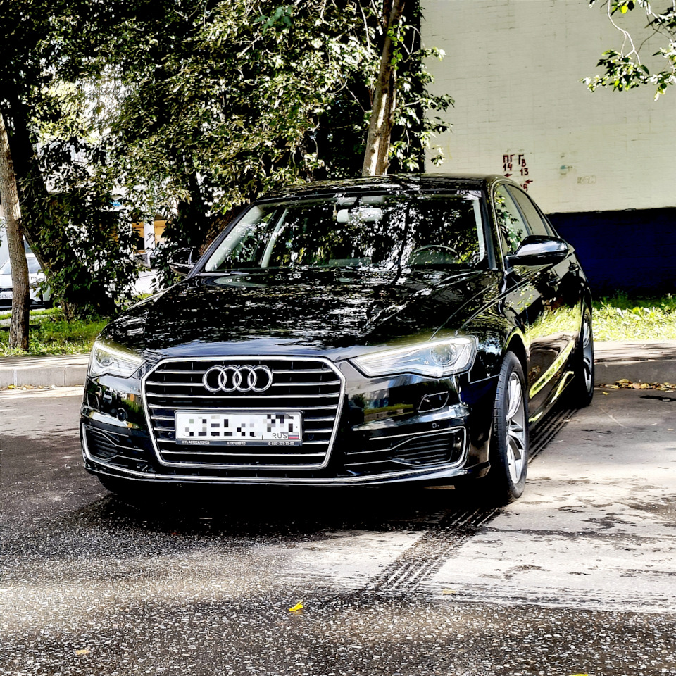 Спереди — Audi A6 (C7)