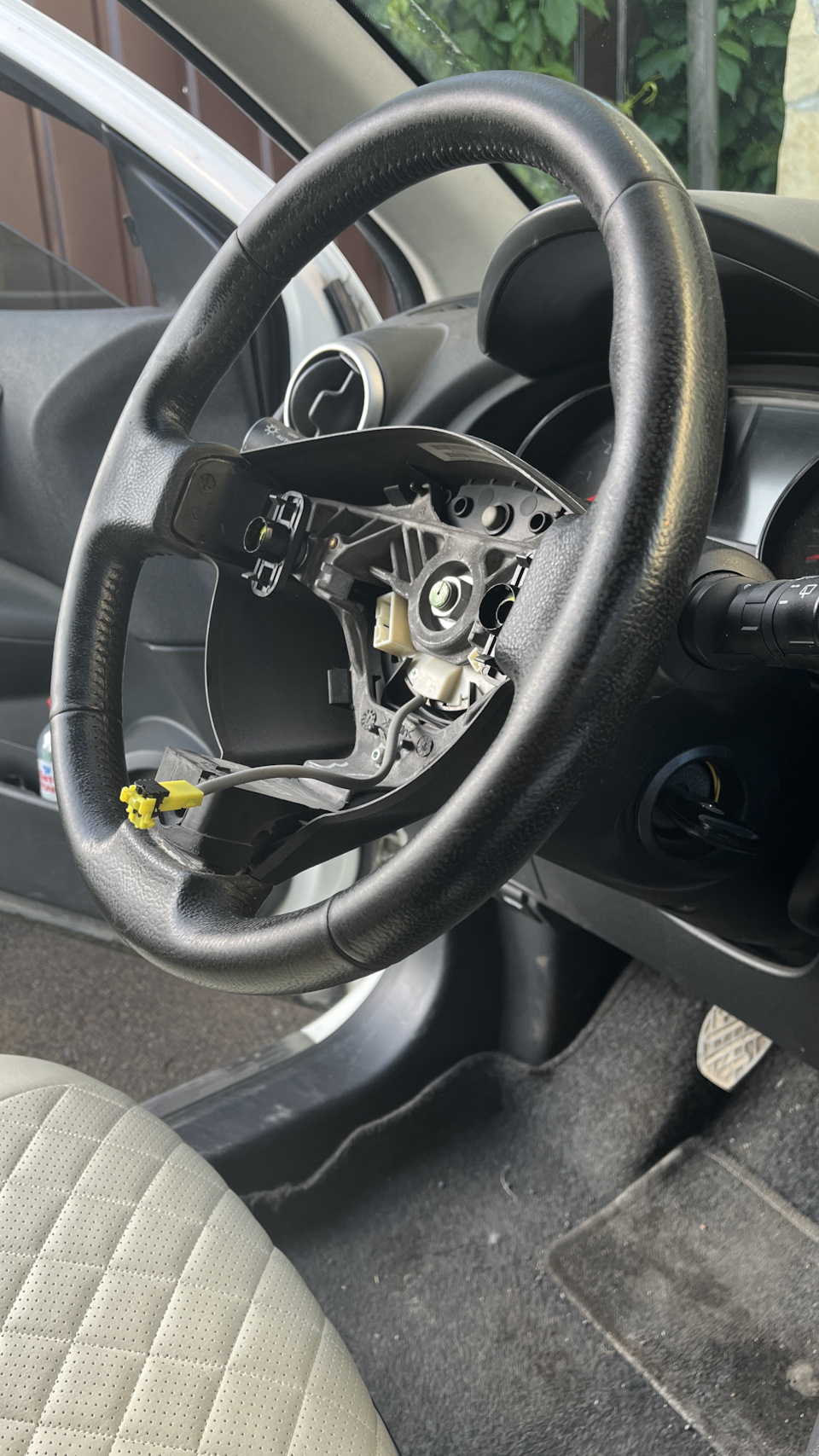Photo from the logbook Nissan Qashqai (1G)