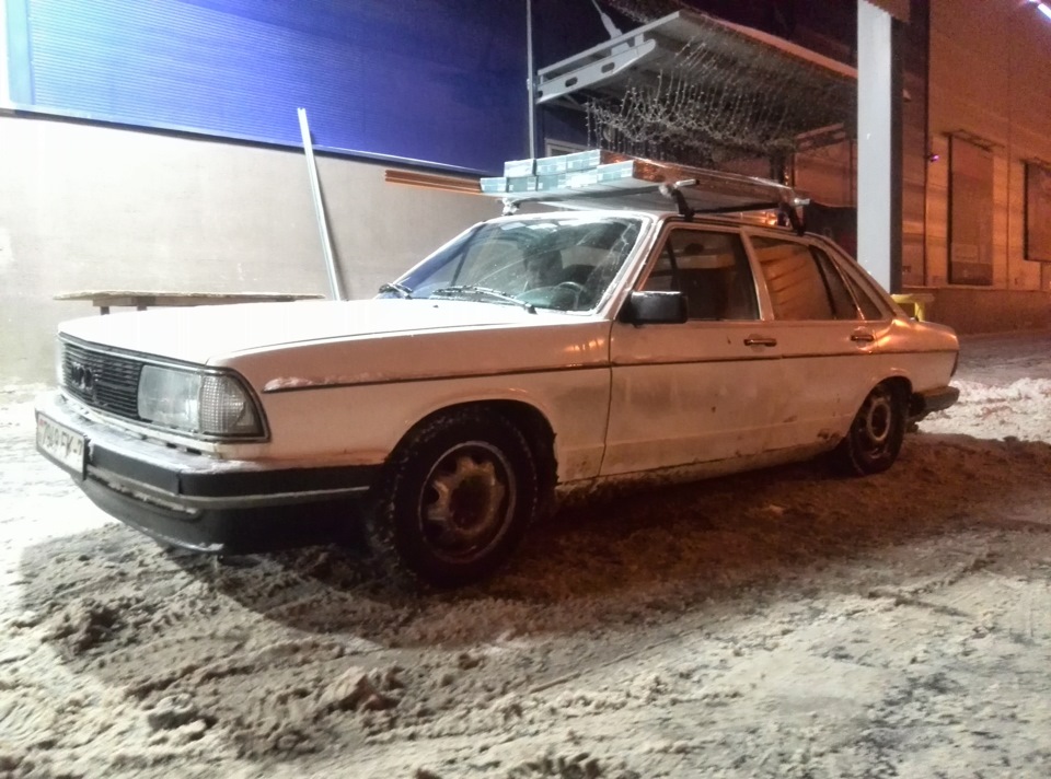 Фото в бортжурнале Audi 100 (C2)