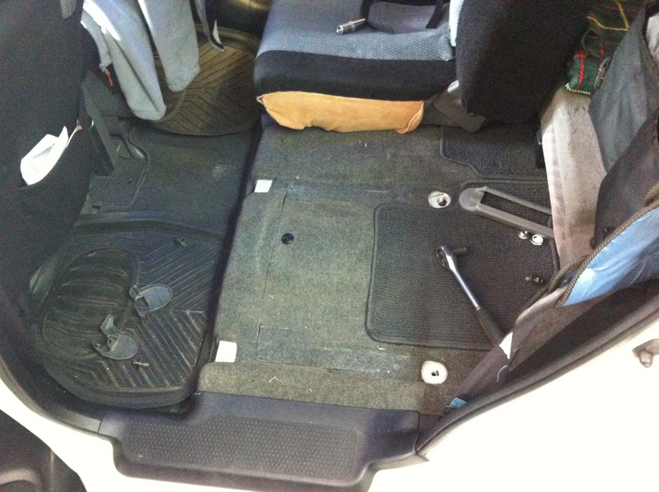 Фото в бортжурнале Honda Stream (RN1-5)