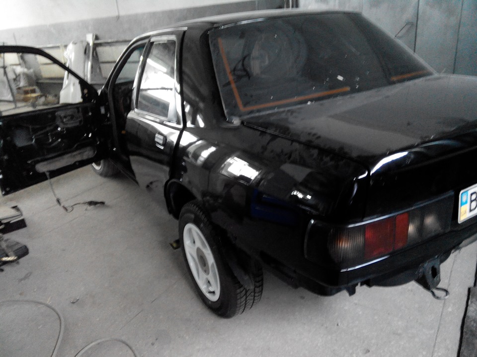 надо убирать полеуритан с под пружин… — Ford Sierra