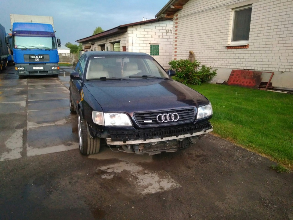 Фото в бортжурнале Audi A6 (C4)