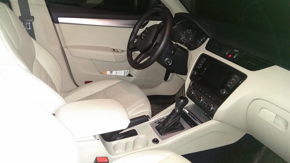 Skoda Octavia "Багира" 1.8TSI 180hp