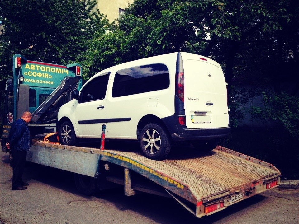 Евакуатор 350 грн. — Renault Kangoo (2G)