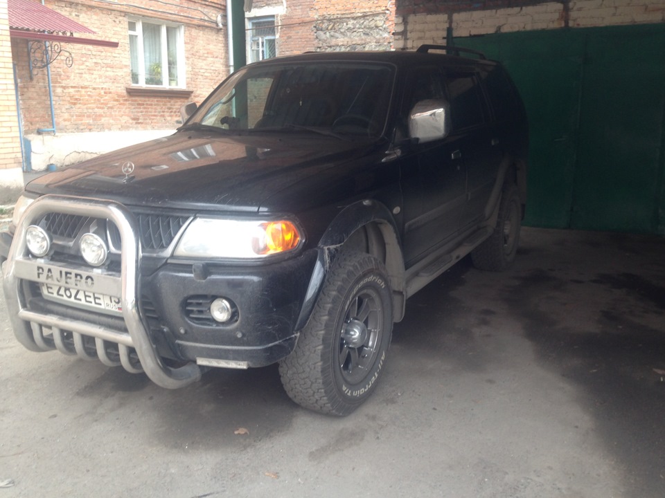 И такой — Mitsubishi Pajero Sport (1G)