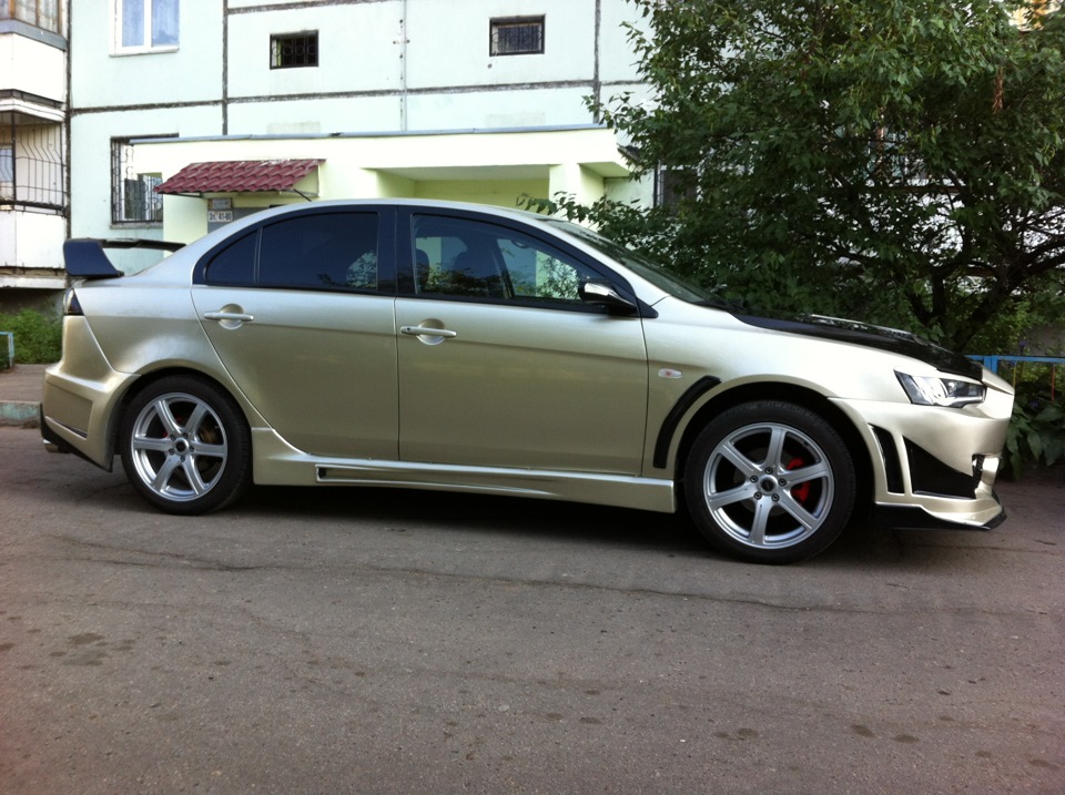Вот так это все смотрится на машине! — Mitsubishi Lancer X
