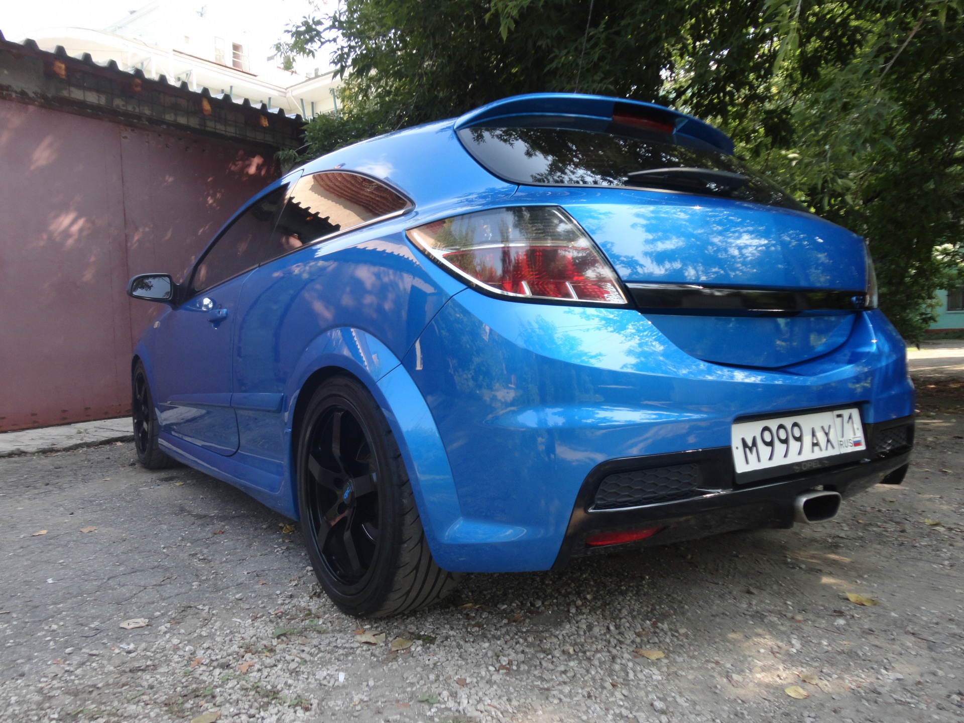 Фото в бортжурнале Opel Astra H OPC