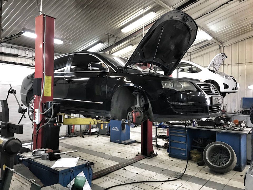 висим — Volkswagen Passat B6