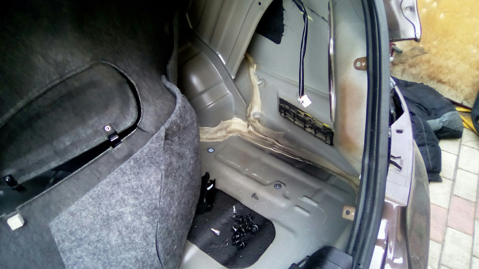 Фото в бортжурнале Hyundai Solaris (1G)