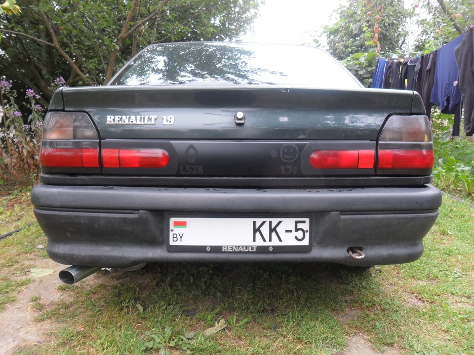 Вот так смотрится сейчас — Renault 19