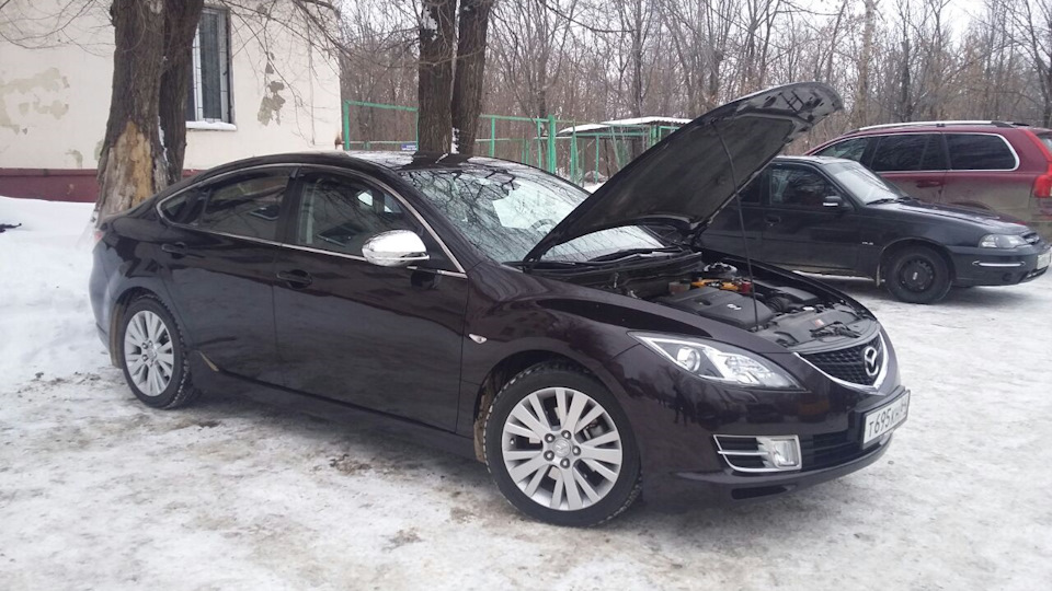 Mazda 6 спелая 2-х литровая