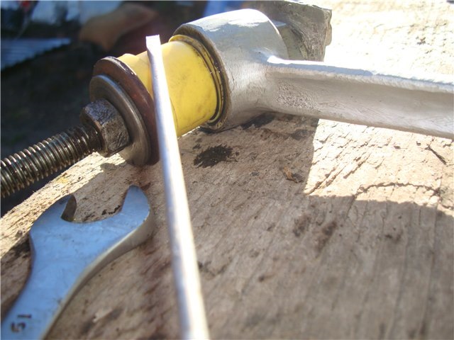 15 — GAZ 3110